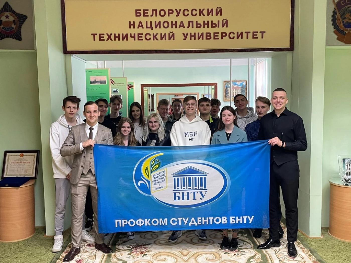 Чтобы строить будущее, нужно опираться на богатый опыт прошлого